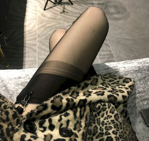 俄罗俄处破女a级出血_720全集在线观看