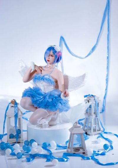 欧美尤物_高清免费电影观看