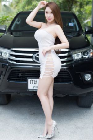 欧美明星街拍美国女星_手机在线看片