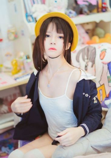 欧美男模内衣秀视频_剧情片全集在线观看
