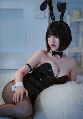 18岁国产免费网站_1080P免费高清观看