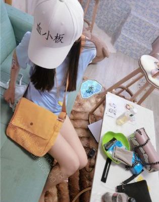 欧美嘿咻嘿咻动态图_JVID性感写真